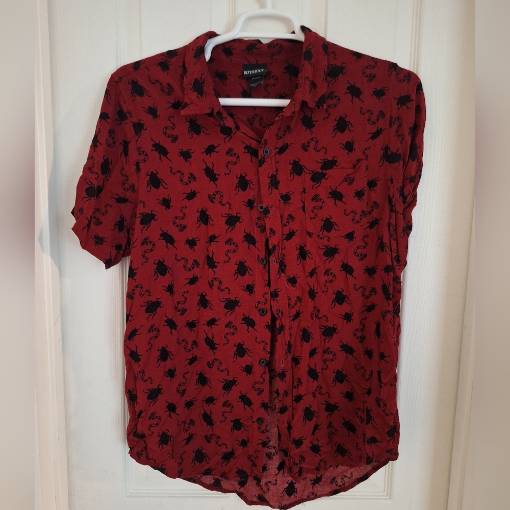 Hot Topic Red and Black Beetle Shirt